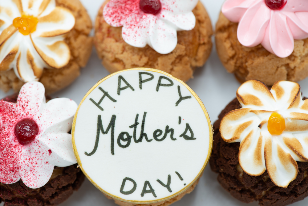 Mother's Day Cream Puff Bouquet- Only Available Friday May 9th & Saturday May 10th