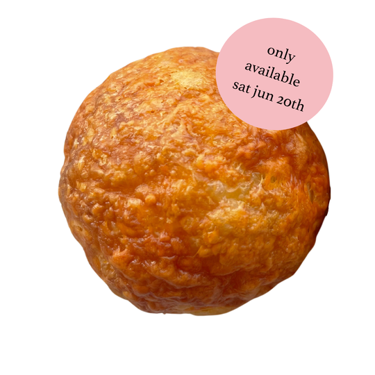Mini Queso Gougeres